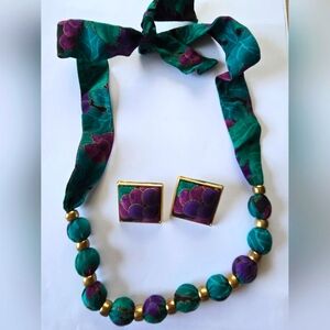 Unique Green and Purple Necklace Set